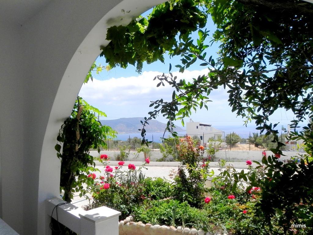 Mihalis Studios Lakki  Chambre photo